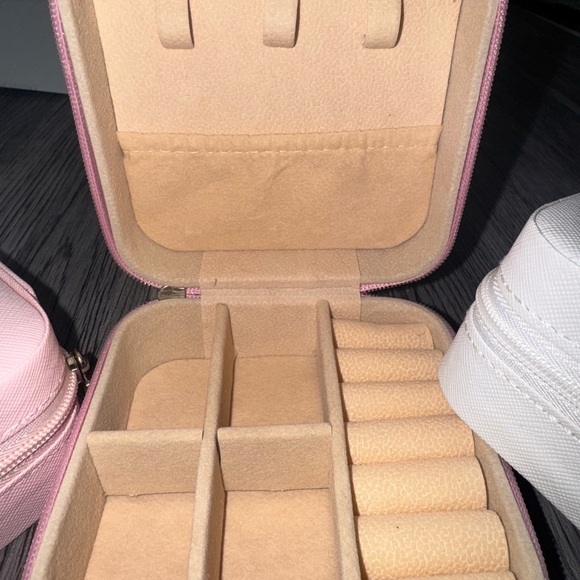 Travel Jewelry Organizer (choose 1) - Picture 2 of 4